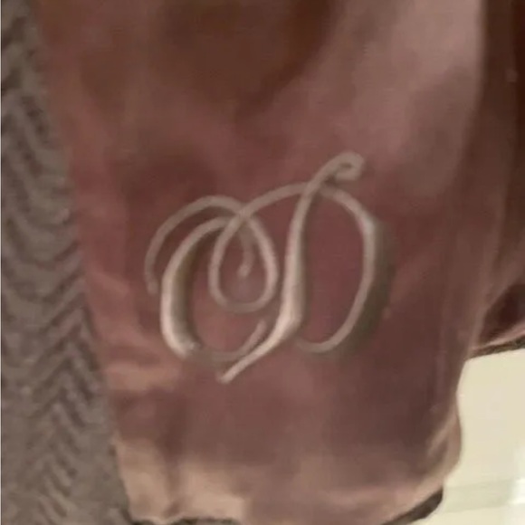 You are looking at a brown coat jacket with fox fur by Christian Dior size 6 - Picture 8 of 10